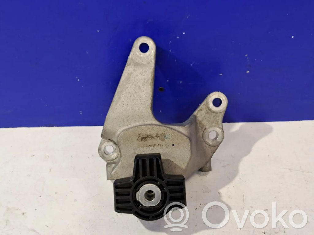 Polestar 2 Engine mounting bracket 