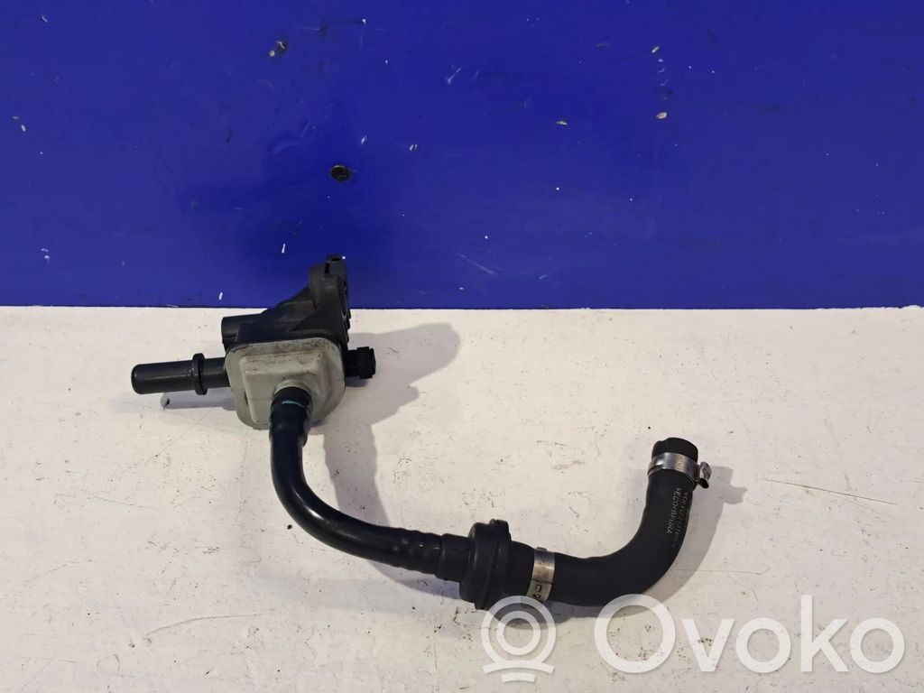 Volvo V60 Válvula de vacío del soporte de motor 