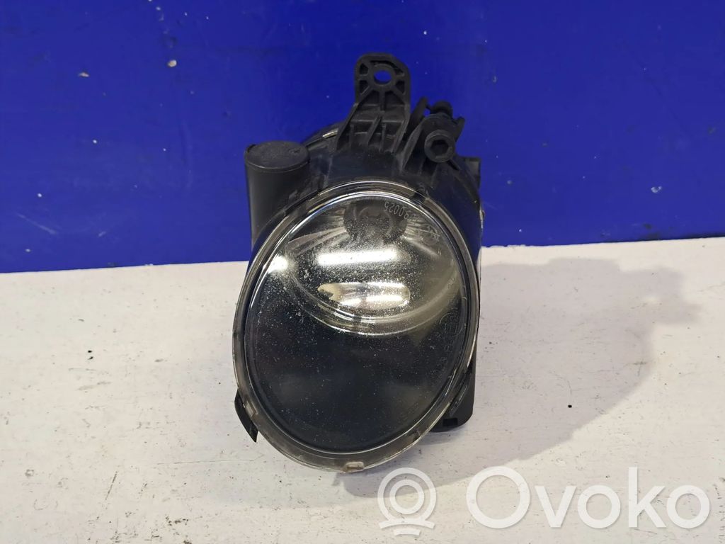 Etusumuvalo   31213101