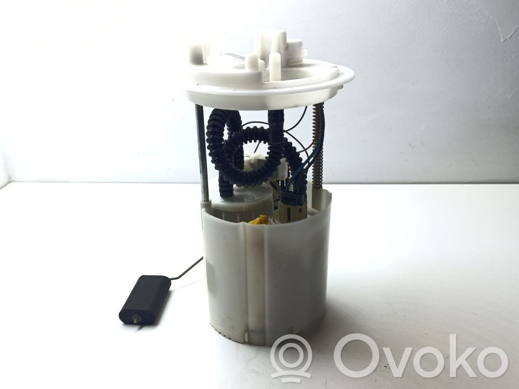 Opel Corsa D Bomba interna de combustible 