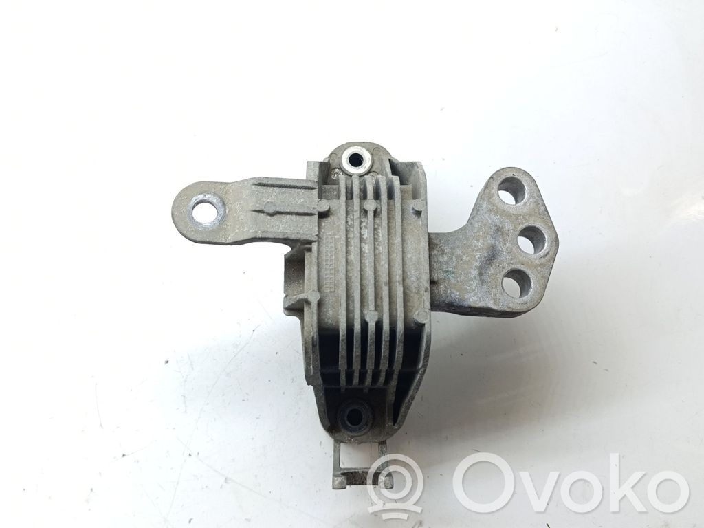 Opel Astra J Engine mount bracket 