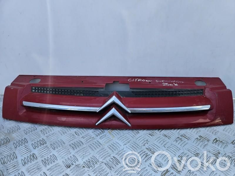 Citroen Berlingo Rejilla superior del radiador del parachoques delantero 