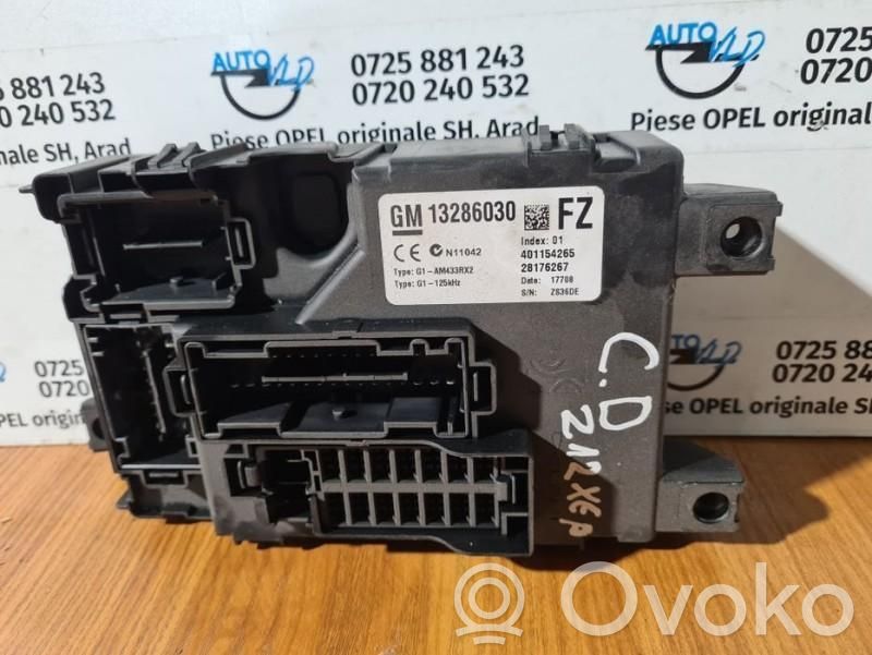Opel Corsa D Módulo de confort/conveniencia 