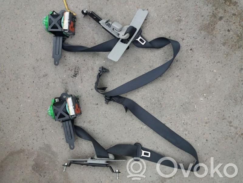 Opel Agila A Cinturón delantero 