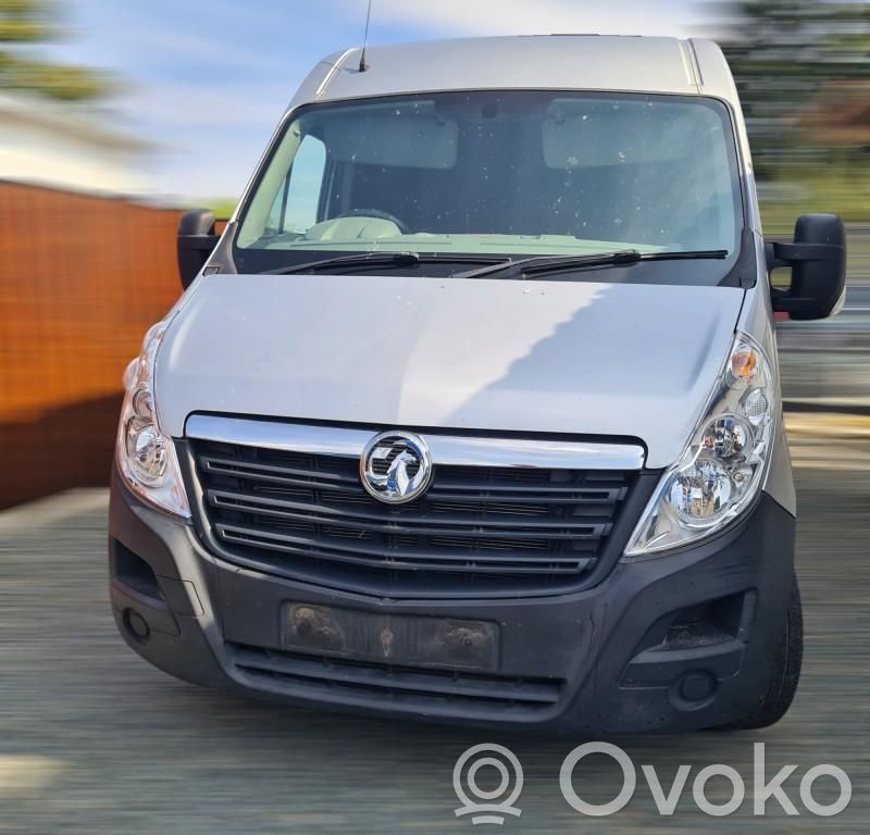 Opel Movano B Puerta delantera 