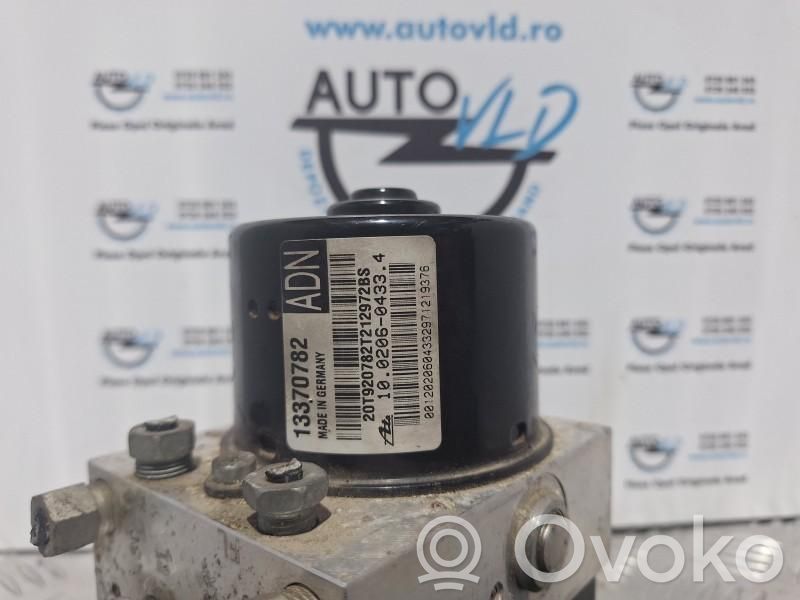 Opel Astra J ABS Pump 