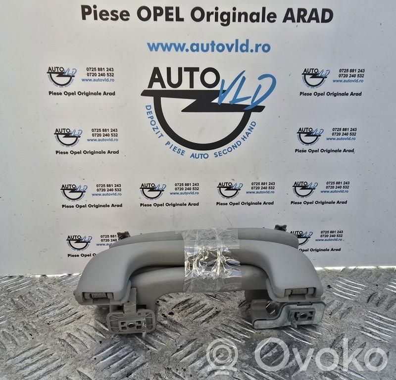 Opel Corsa D Etukattokahva 