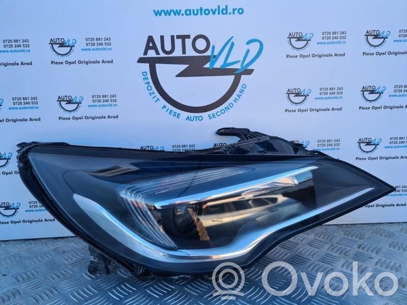 Opel Astra K Lampa przednia 