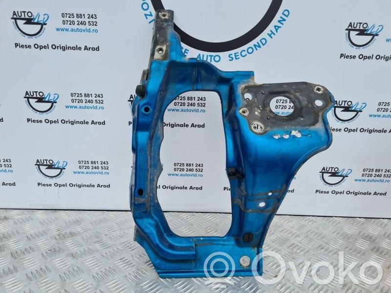 Opel Tigra B Support phare frontale 