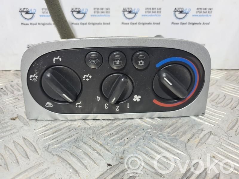 Opel Tigra B Climate control unit 