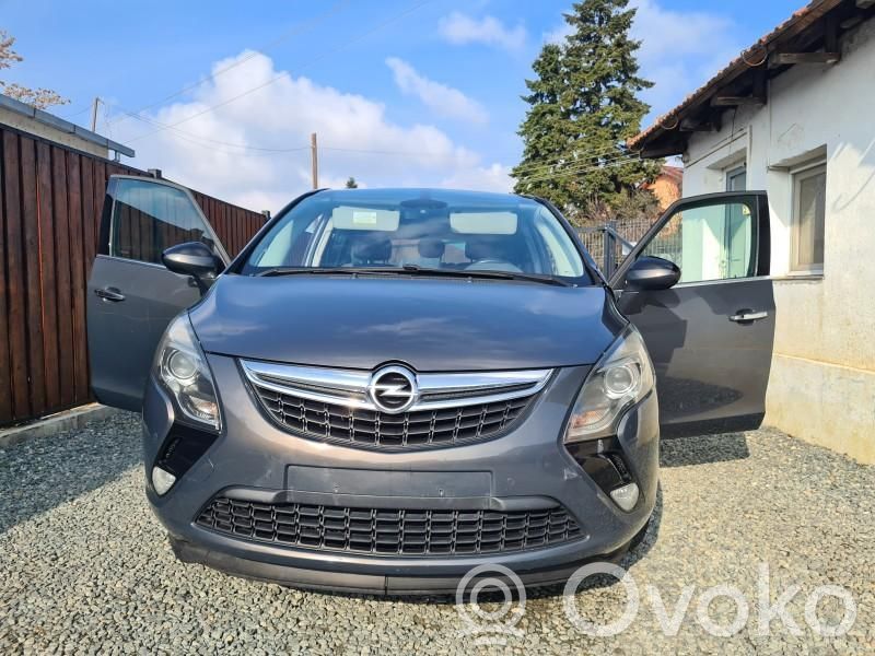 Opel Zafira C Sankabos komplektas 