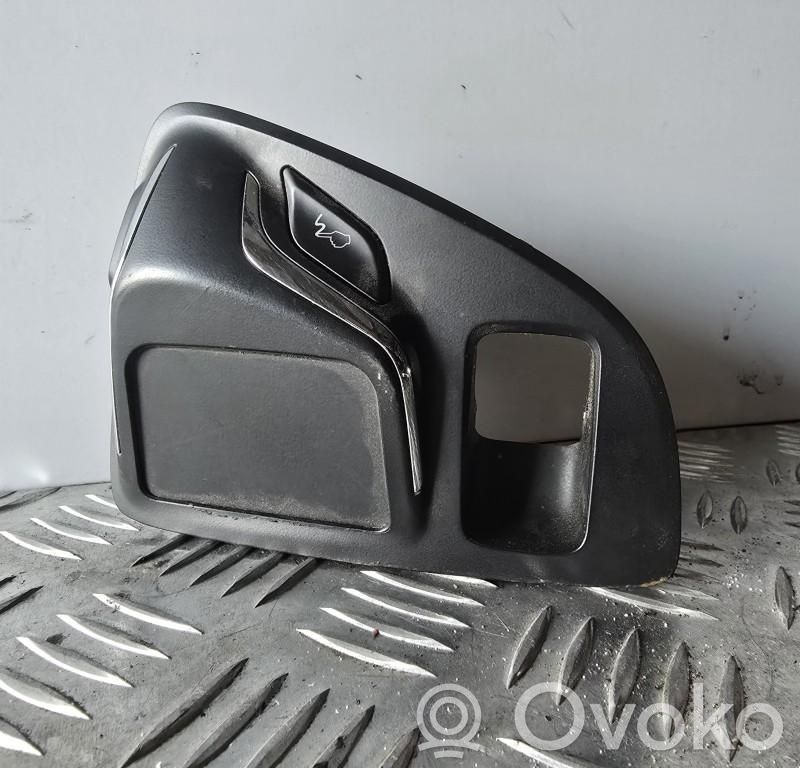 GPS navigation control unit/module   13377408,13377408