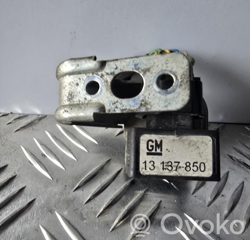 Opel Zafira B Sensor ESP de aceleración de frecuencia del intermitente 