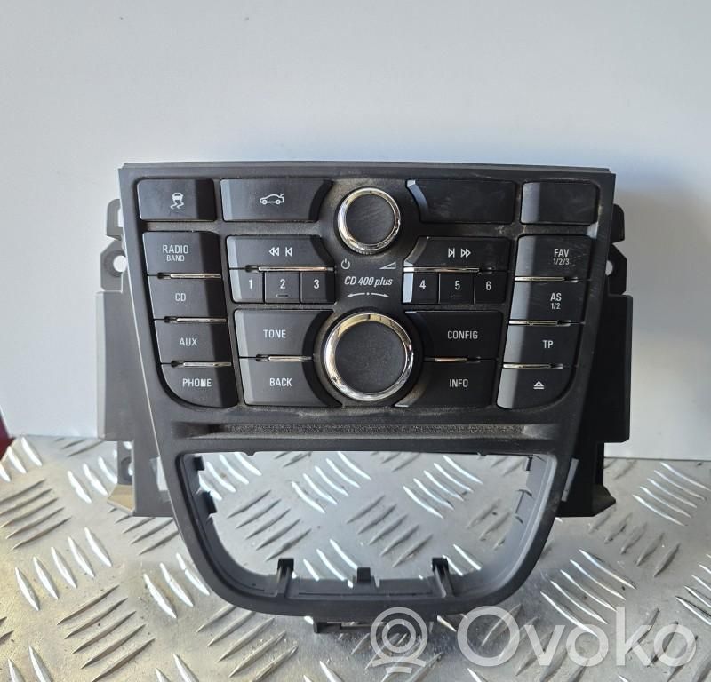 GPS navigation control unit/module   13444592,13444592