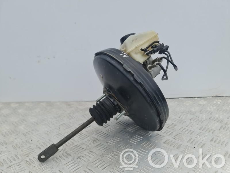 Opel Astra H Jarrutehostin 