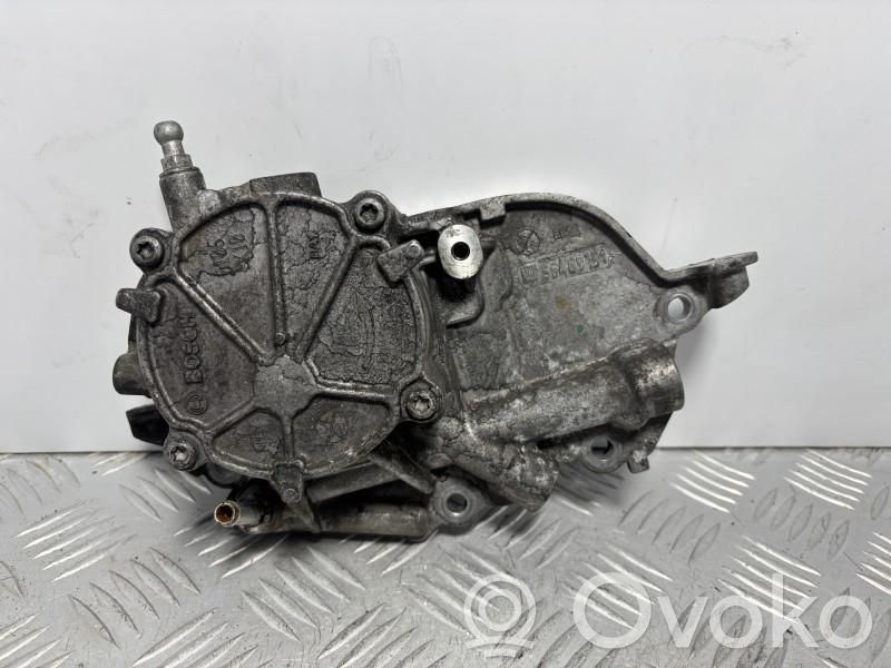 Opel Insignia B Bomba tándem 