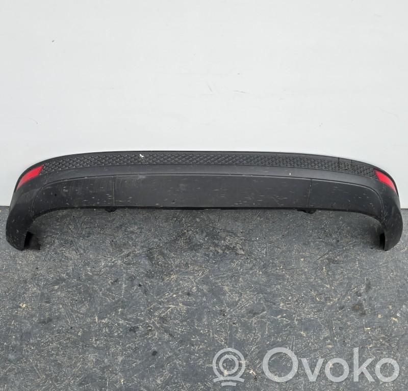 Ford Focus Apatinė bamperio dalis 