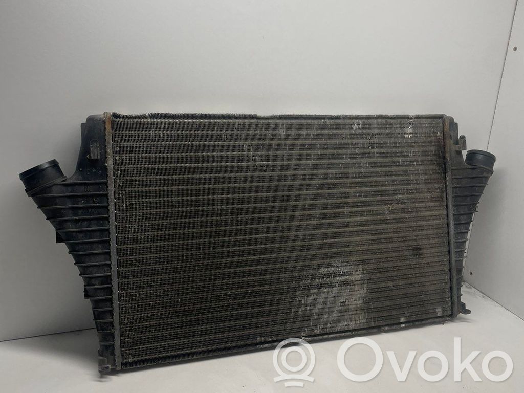 Opel Signum Interkūlerio radiatorius 