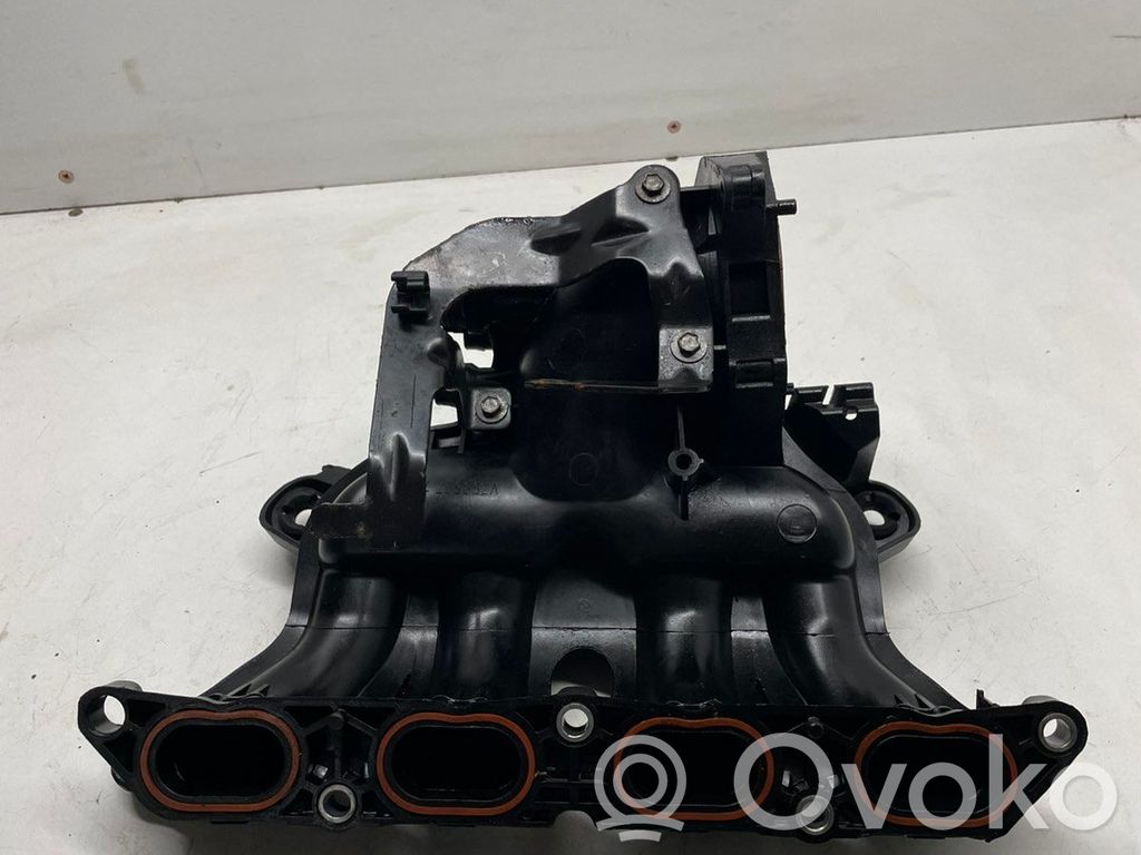 BMW 1 F20 F21 Intake manifold 