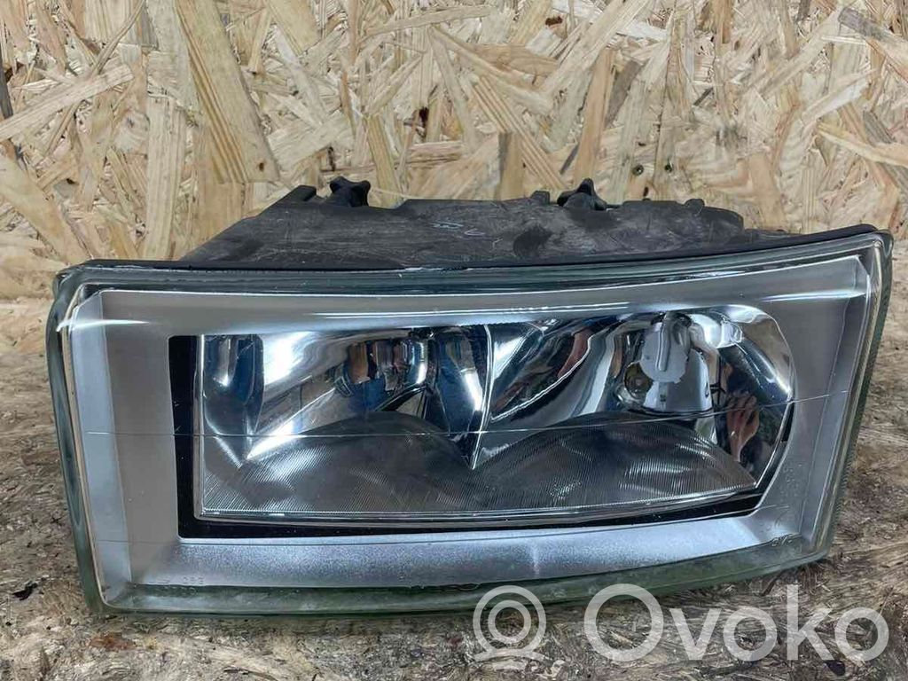 Iveco Daily 3rd gen Headlight/headlamp 
