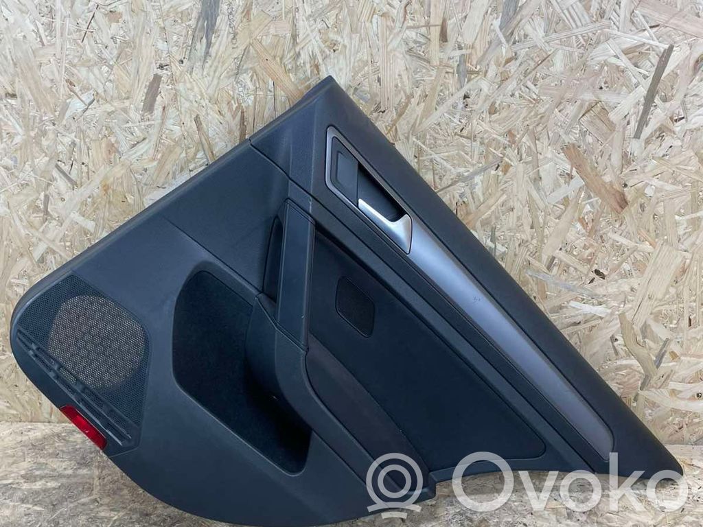 Volkswagen Golf VII Boczki / Poszycie drzwi tylnych 