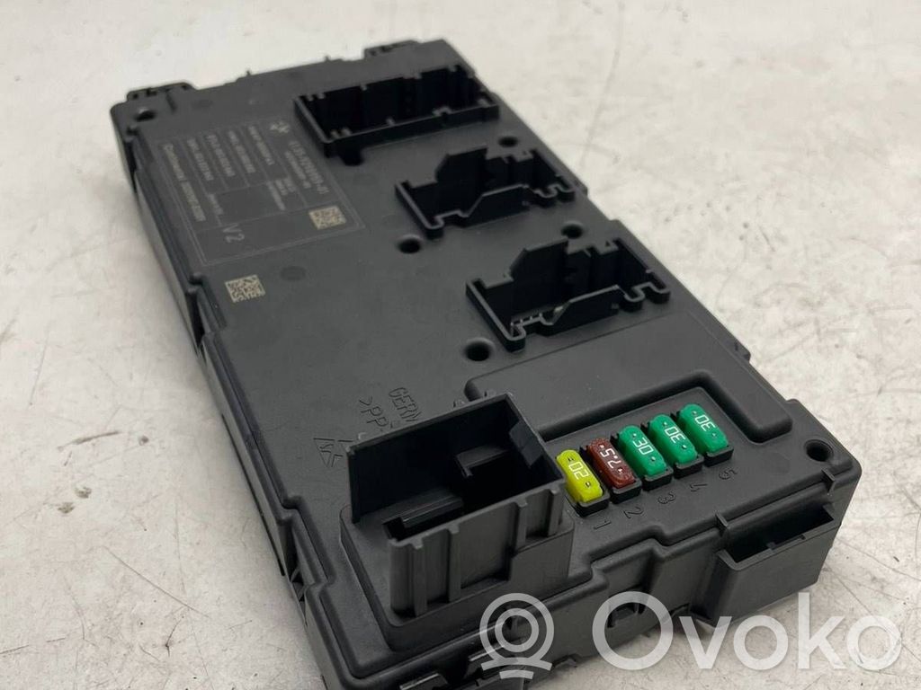 BMW 3 F30 F35 F31 Komforta modulis 