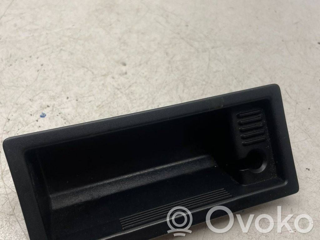 BMW X5 E70 Ashtray (front) 