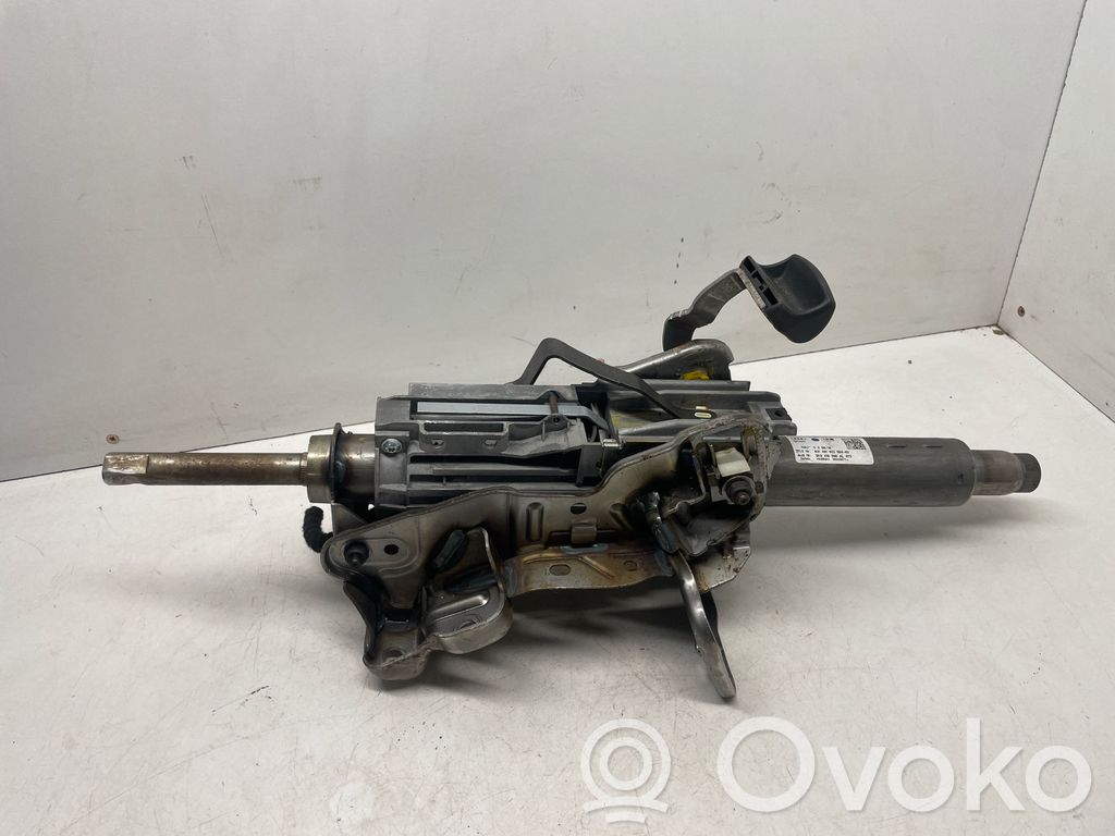 Audi A5 8T 8F Ohjauspyörän akseli 