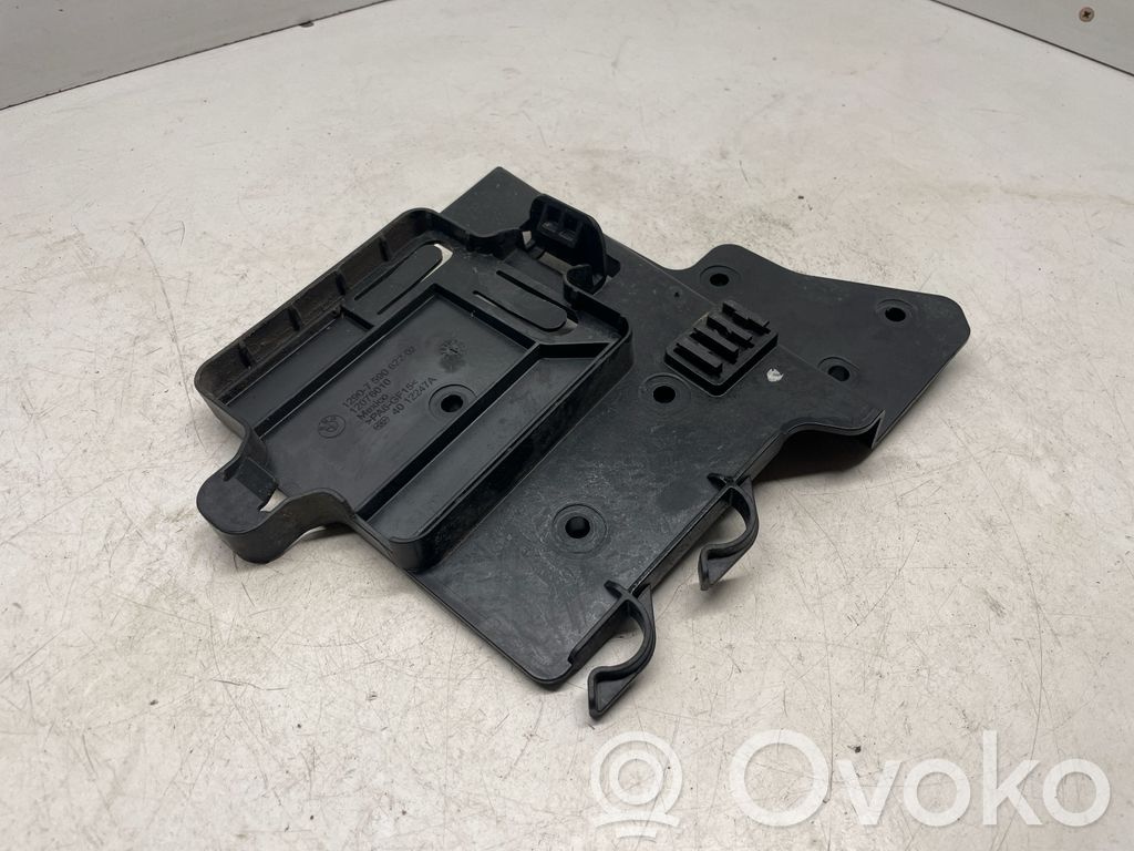 BMW X5 E70 Other engine bay part 