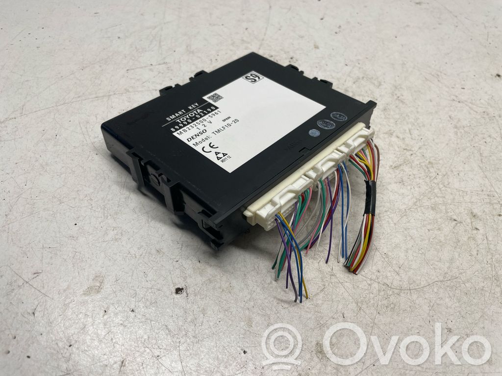 Toyota Auris E180 Moduł / Sterownik systemu uruchamiania bezkluczykowego 