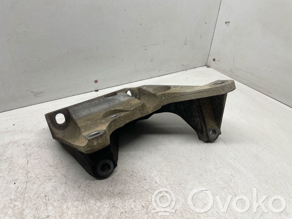 Ford Transit Gearbox mounting bracket 