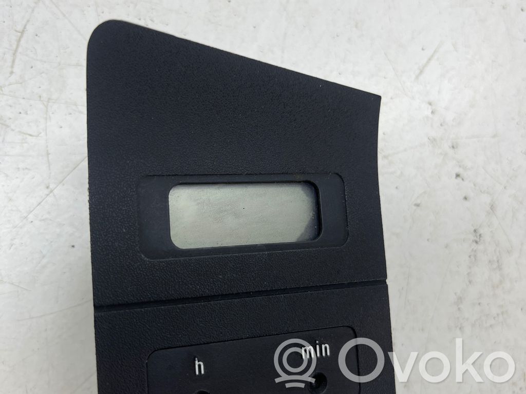 BMW 5 E28 Clock 