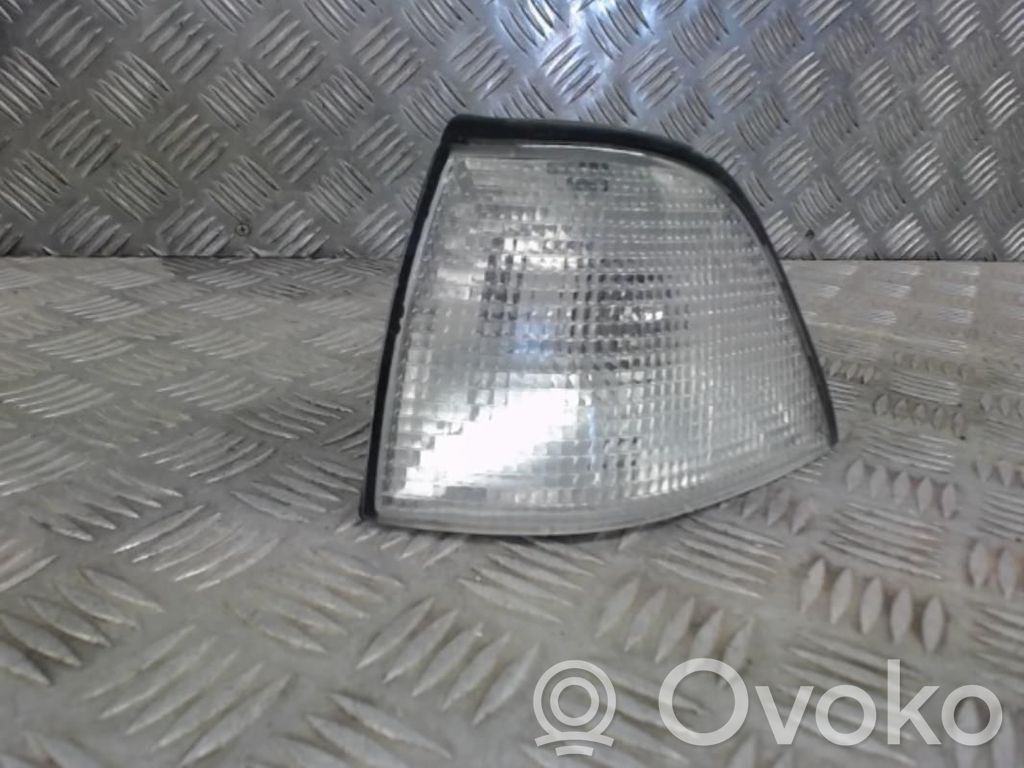 BMW 3 E36 Front fender indicator light 