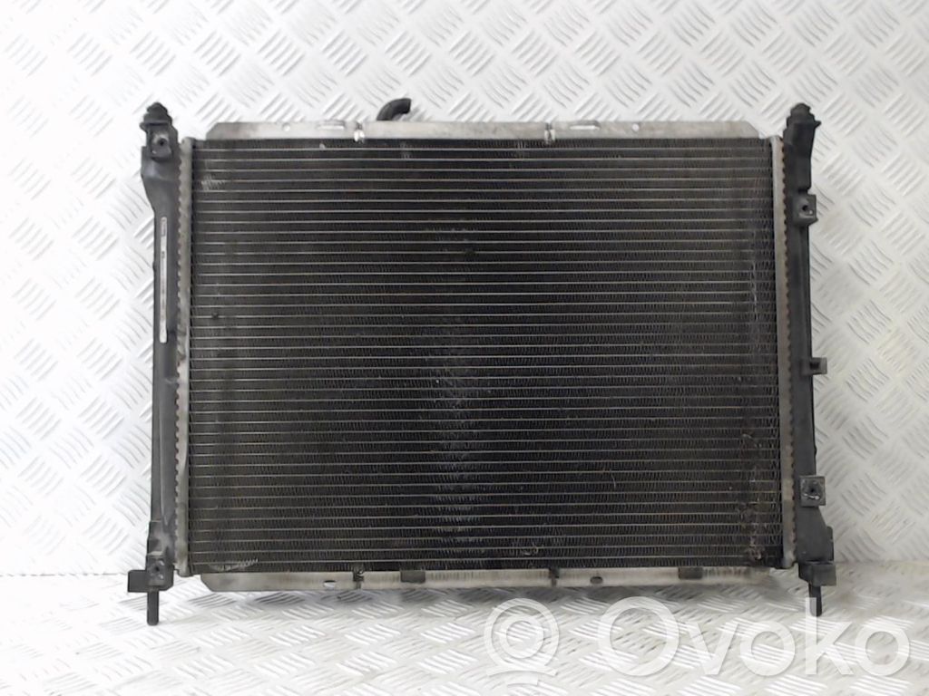 Nissan Note (E11) Coolant radiator 