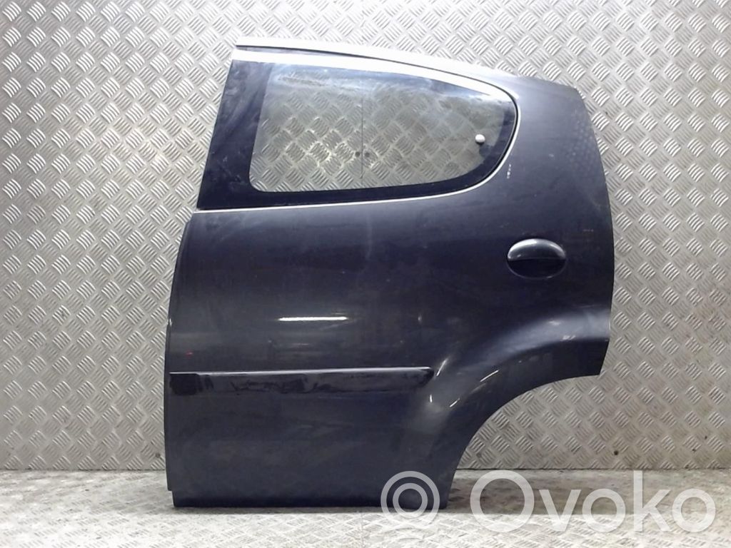 Peugeot 107 Galinės durys 