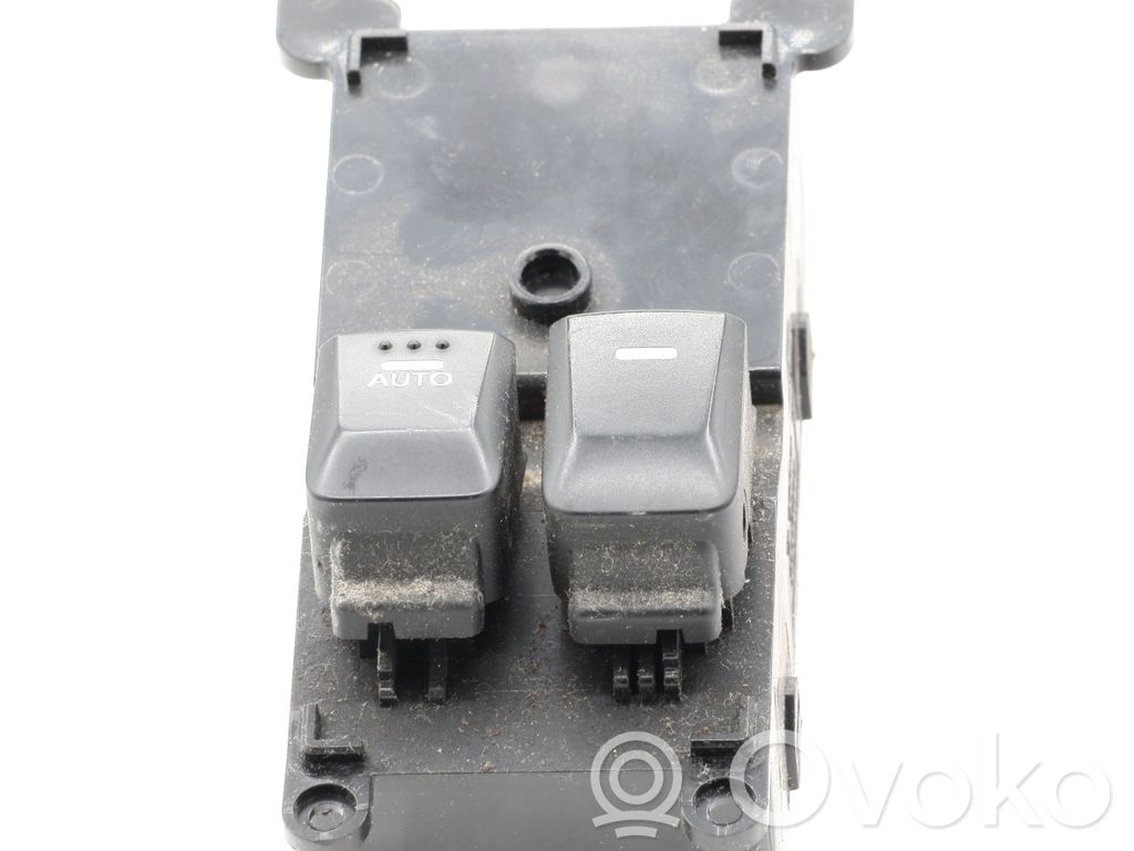KIA Rio Electric window control switch 