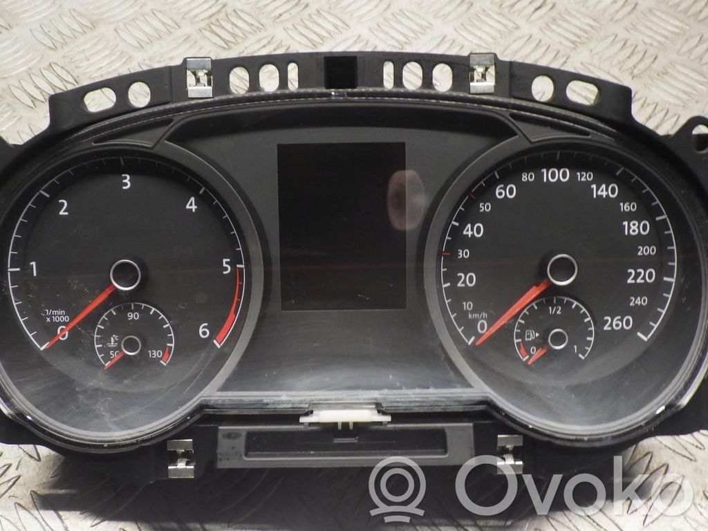 Volkswagen Golf VII Tachimetro (quadro strumenti) 
