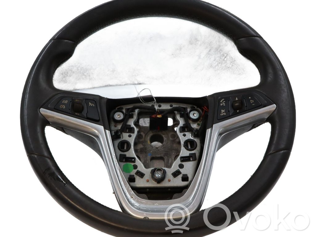 Opel Insignia A Ohjauspyörä 