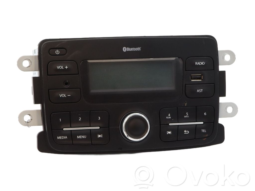 Dacia Sandero Unitate principală radio/CD/DVD/GPS 