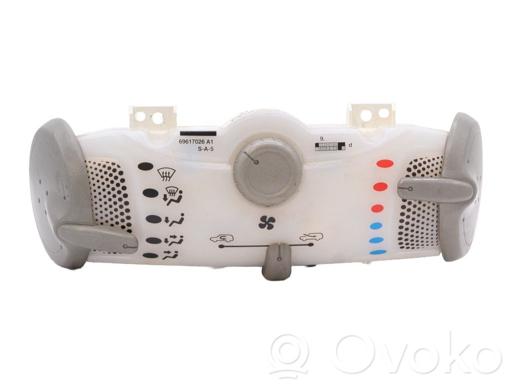 Citroen C1 Climate control unit 