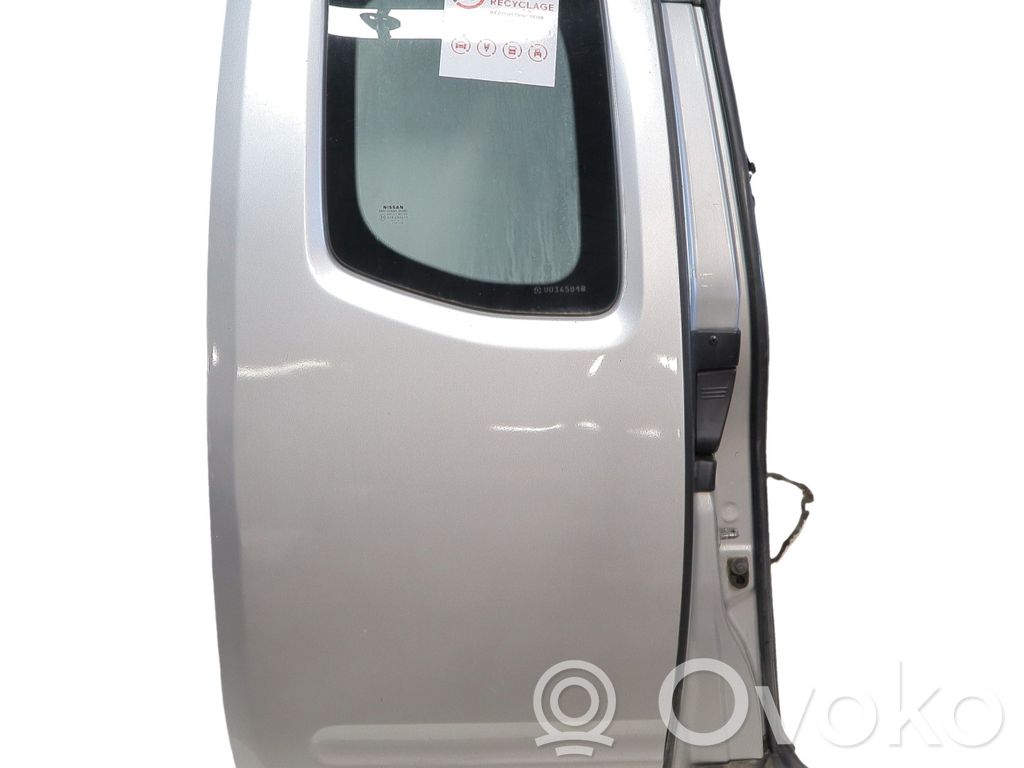 Nissan Navara D40 Drzwi tylne 