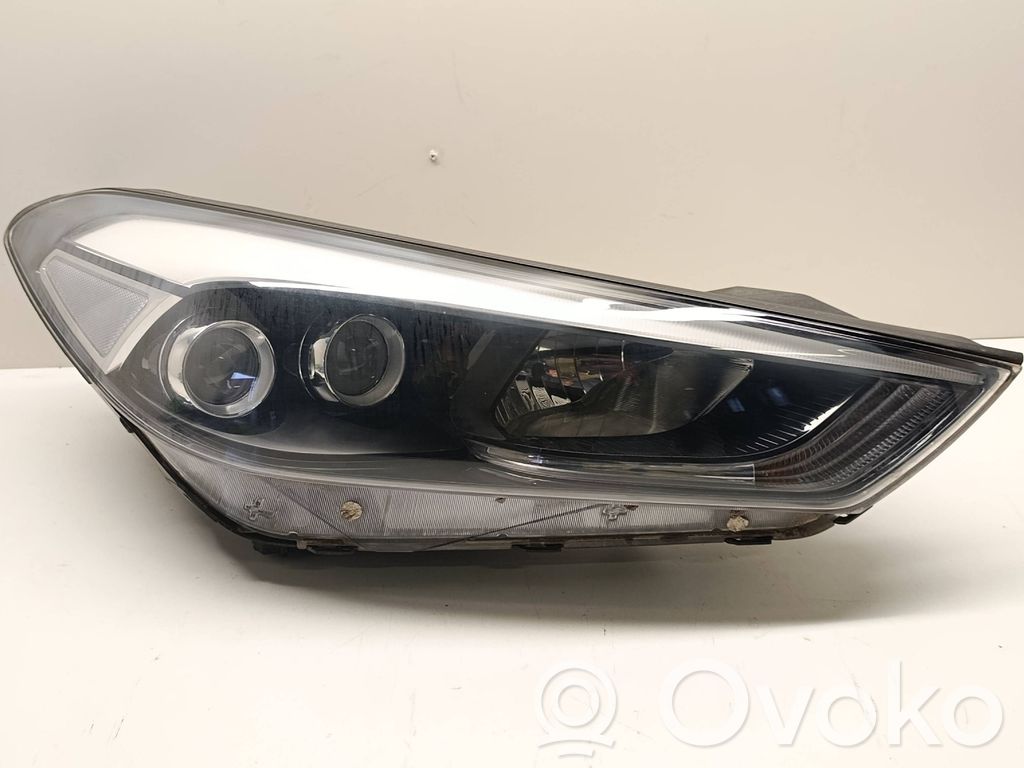 Hyundai Tucson TL Headlight/headlamp 