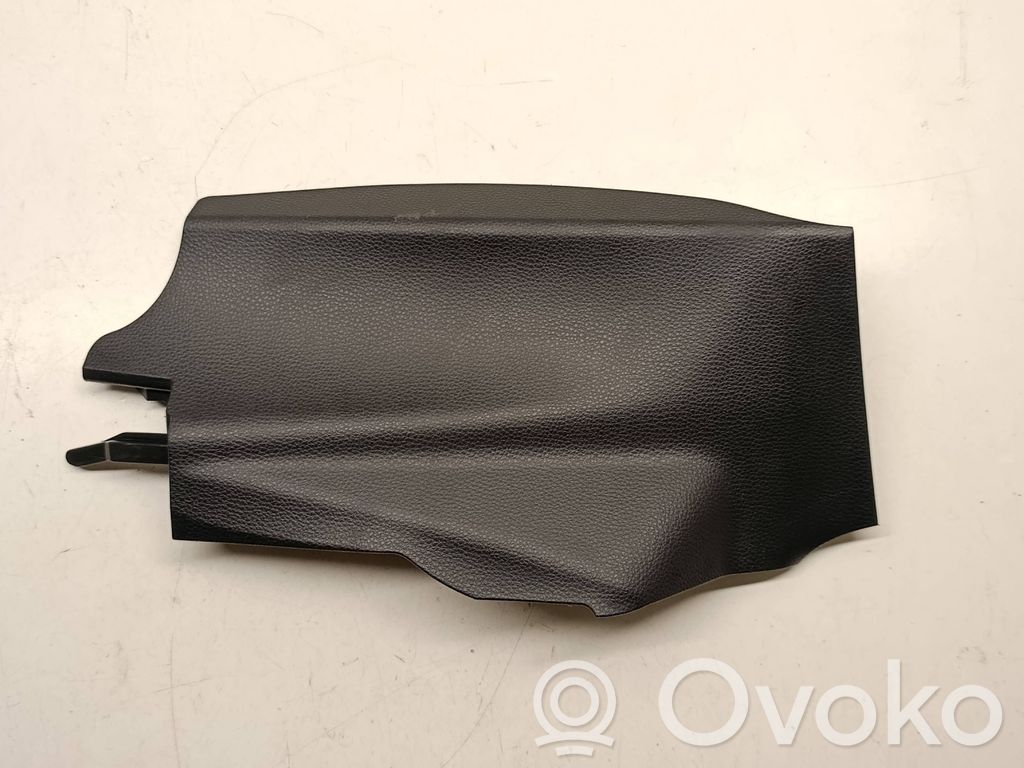 Centre console side trim front   5881702370