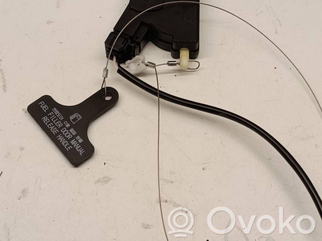 KIA Sorento Fuel tank cap lock 