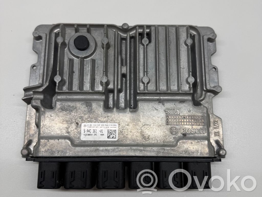 BMW 5 G30 G31 G38 Engine control unit/module 
