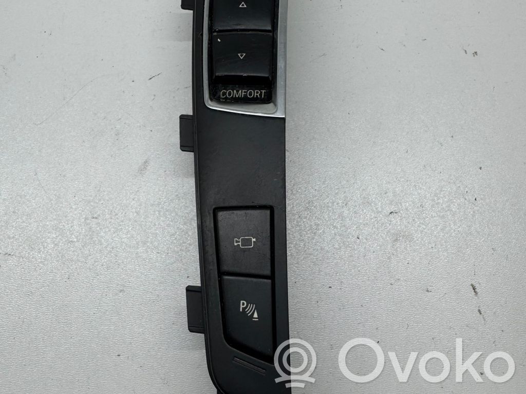 BMW 5 F10 F11 Comutator senzor parcare (PDC) 