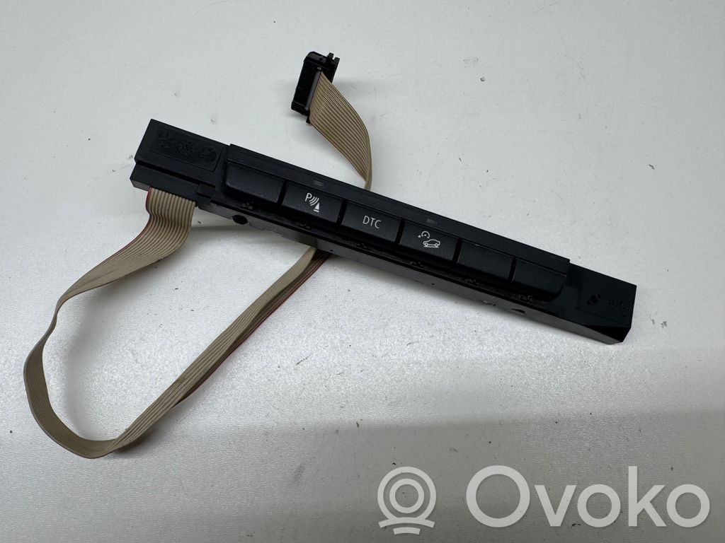 BMW X1 E84 A set of switches 
