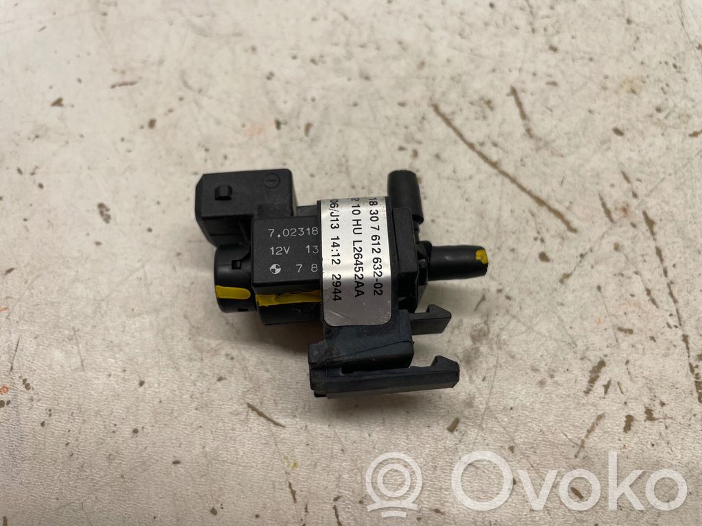 BMW 6 F12 F13 Zawór podciśnienia / Elektrozawór turbiny 