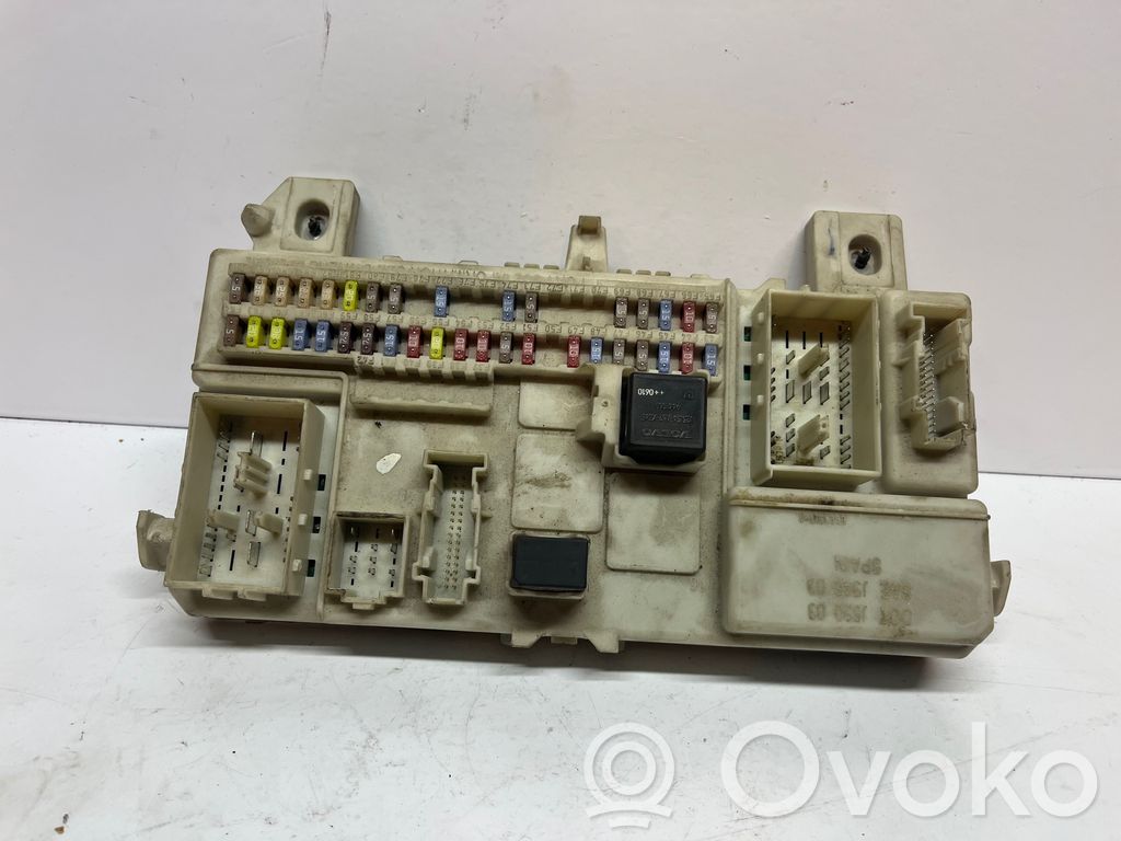Volvo V50 Módulo de fusible 