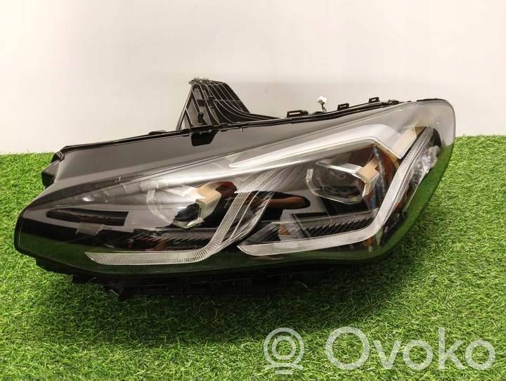 BMW 2 Active Tourer U06 Phare frontale 